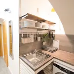 The Maze Apartment *