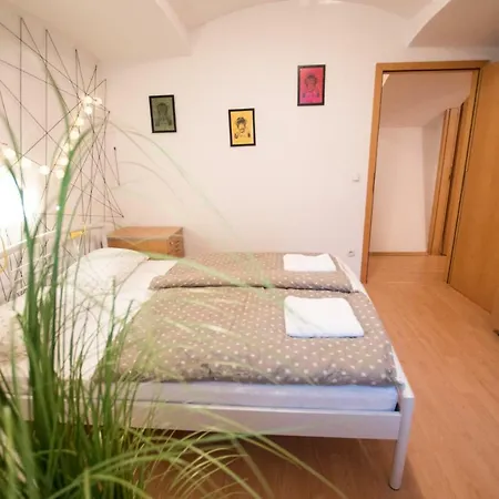 The Maze Apartment