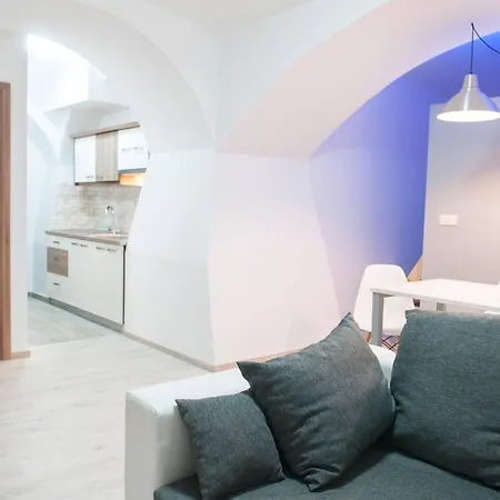 The Maze Lägenhet *