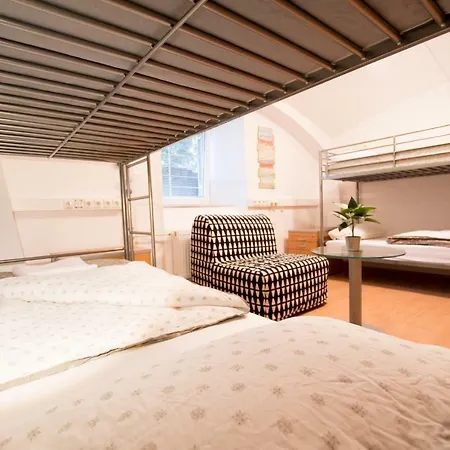 Apartma The Maze